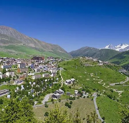 Studio Au Pied Des Montagnes Le Bourg-d'Oisans Exterior photo