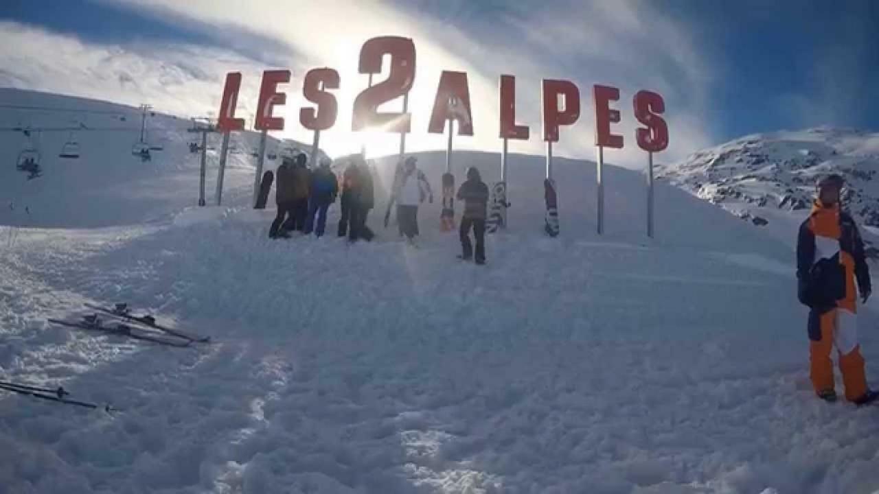 Au Pied Des Montagnes * Le Bourg-d'Oisans